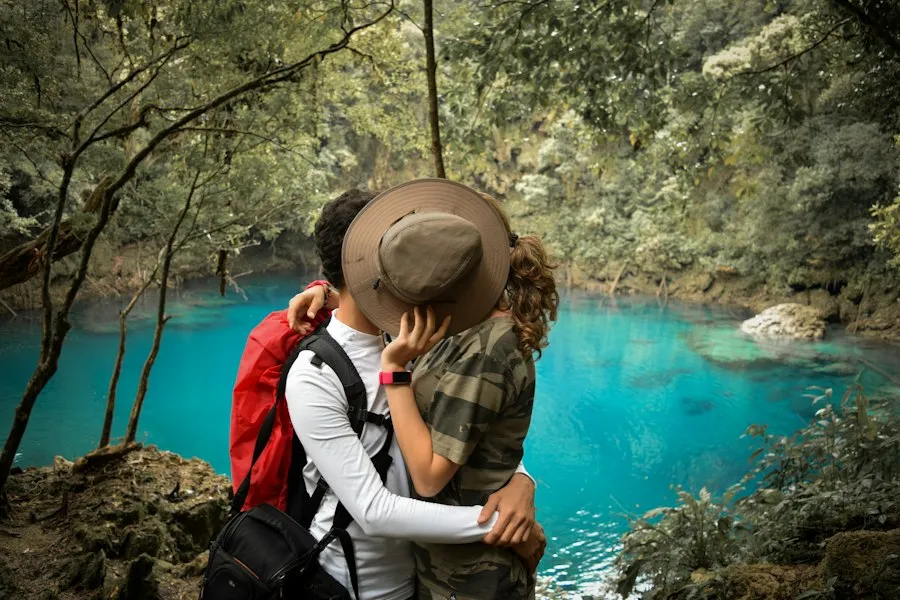couples travel mistakes