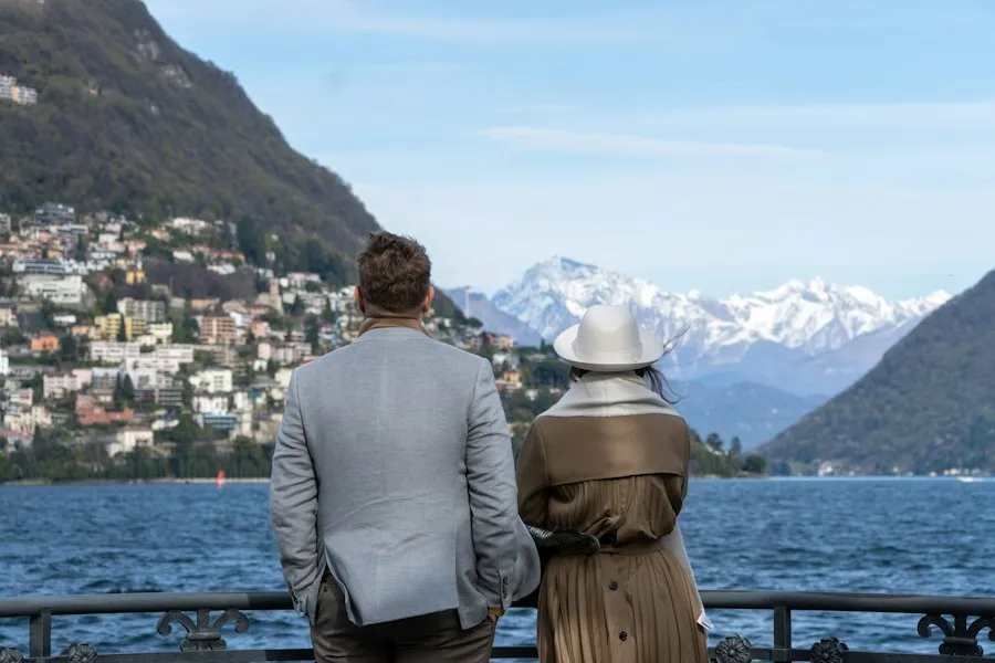 Photo romantic travel mistakes