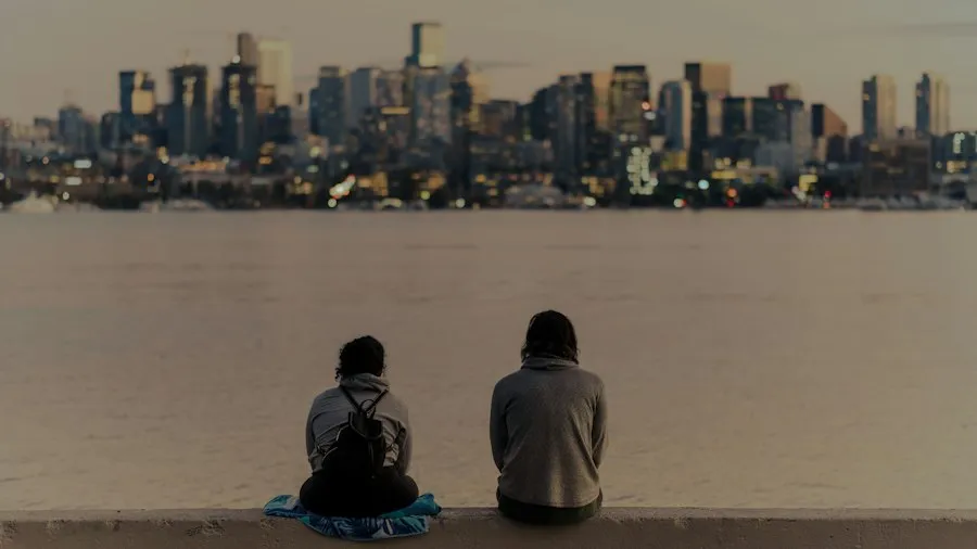 Photo couples city break mistakes