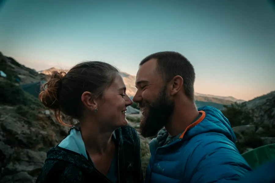 Photo couples adventure mistakes