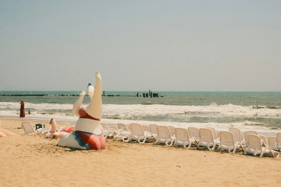 Photo common beach trip mistakes